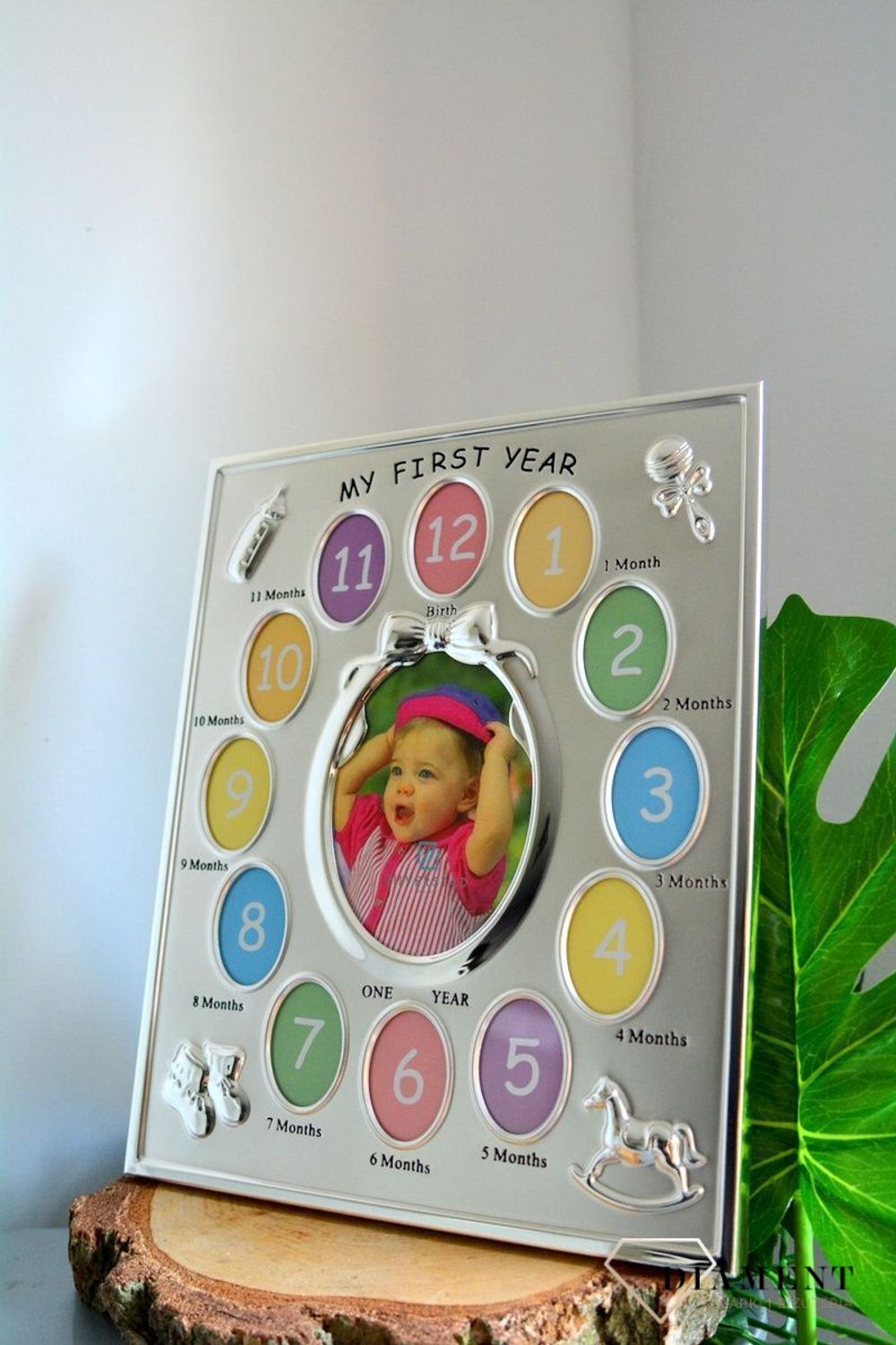 Ramka posrebrzana na zdjęcia Pierwszy rok życia ZV7612231. Prezent z okazji narodzin dziecka, chrzcin. Prezent na chrzciny..jpg