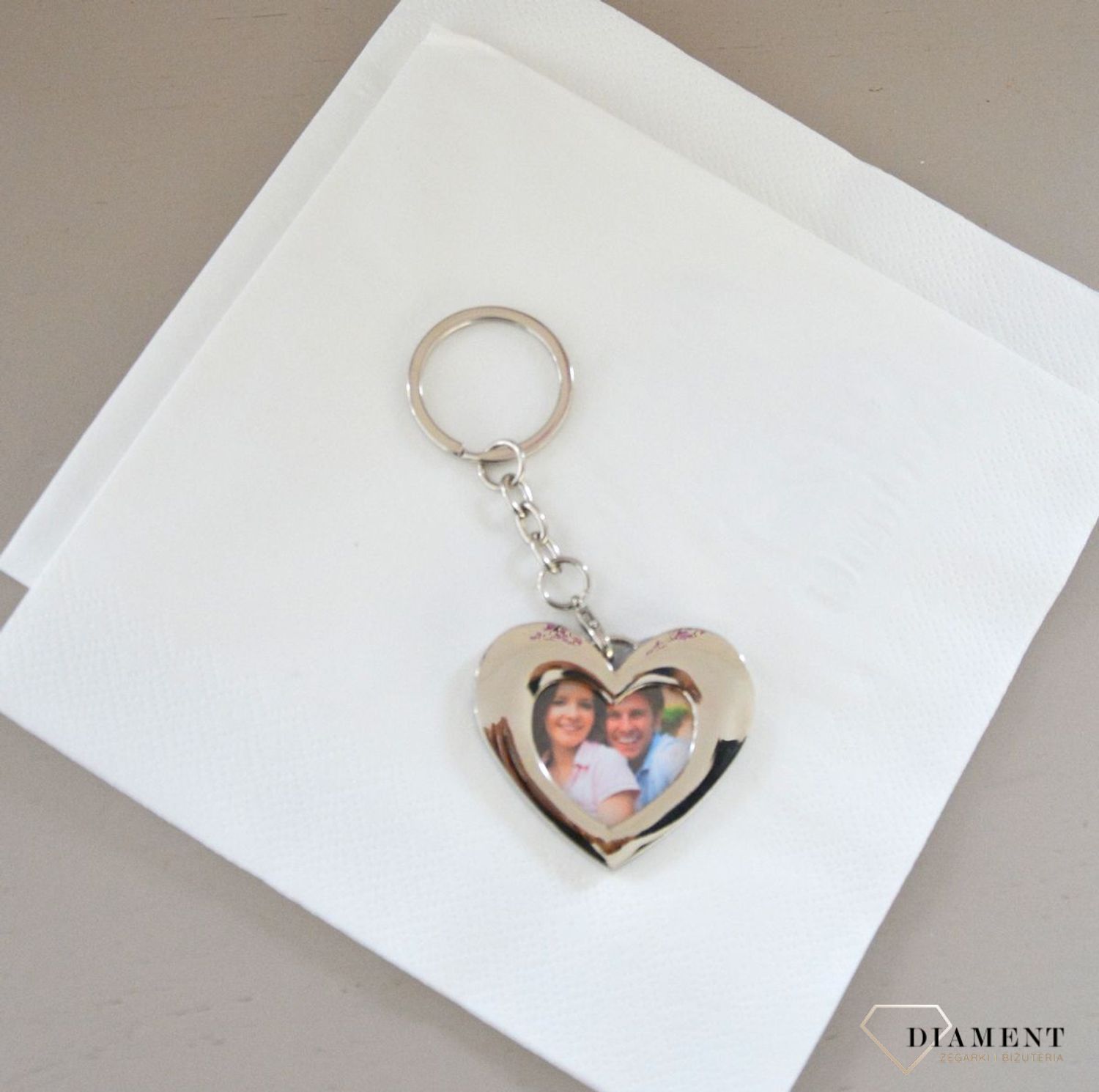 Screenshot_2020-10-14 Brelok serce z ramką (ZV8090160) Sovrani.jpg