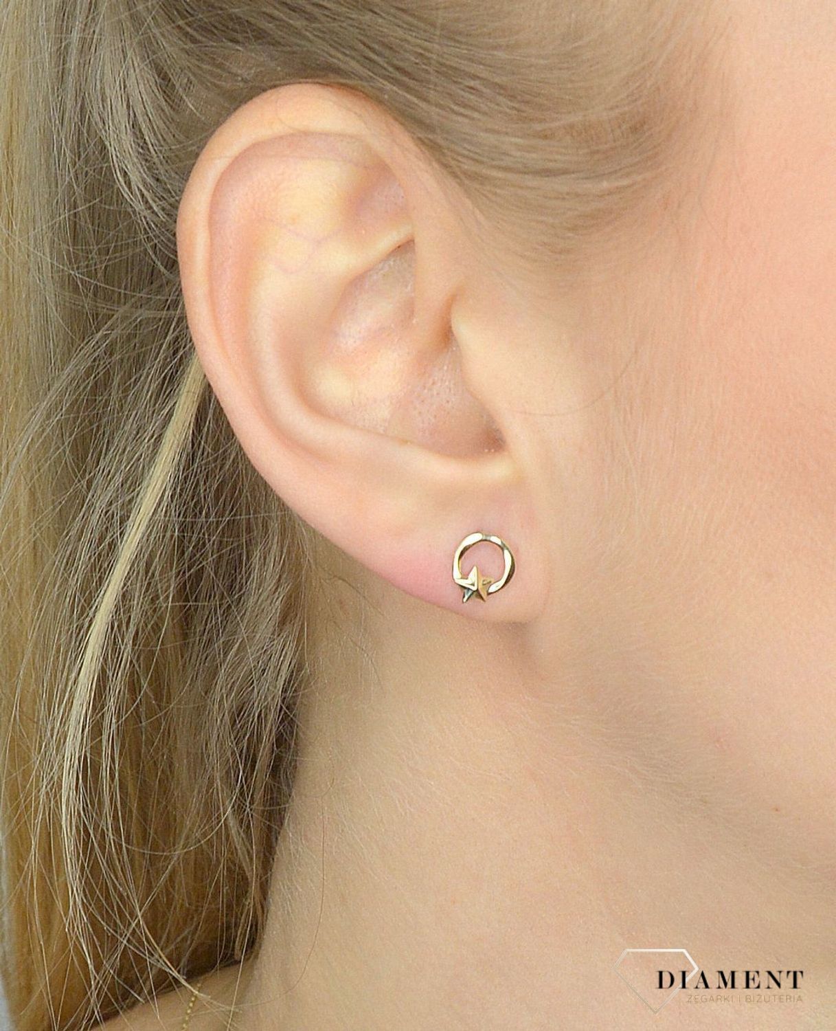 Złote kolczyki 333 kółko z gwiazdką ZW-X-000-N00-FA18052.jpg