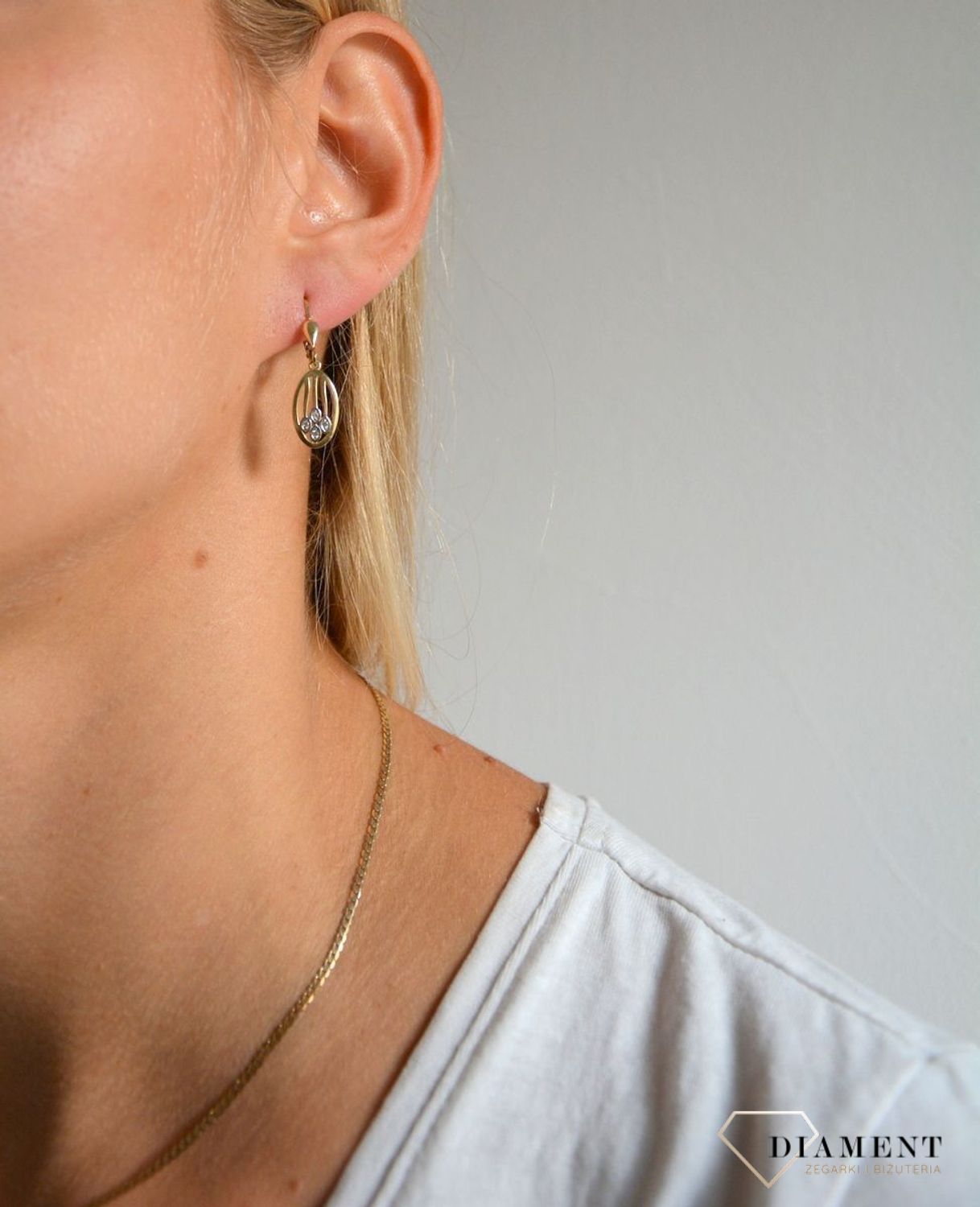 Złote kolczyki 333 owalne z cyrkonią ZW-X-X09-D00-GB17191d.jpg