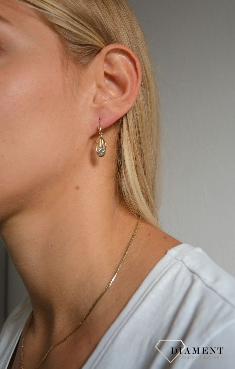 Złote kolczyki 333 owalne z cyrkonią ZW-X-X09-D00-GB17191d.jpg