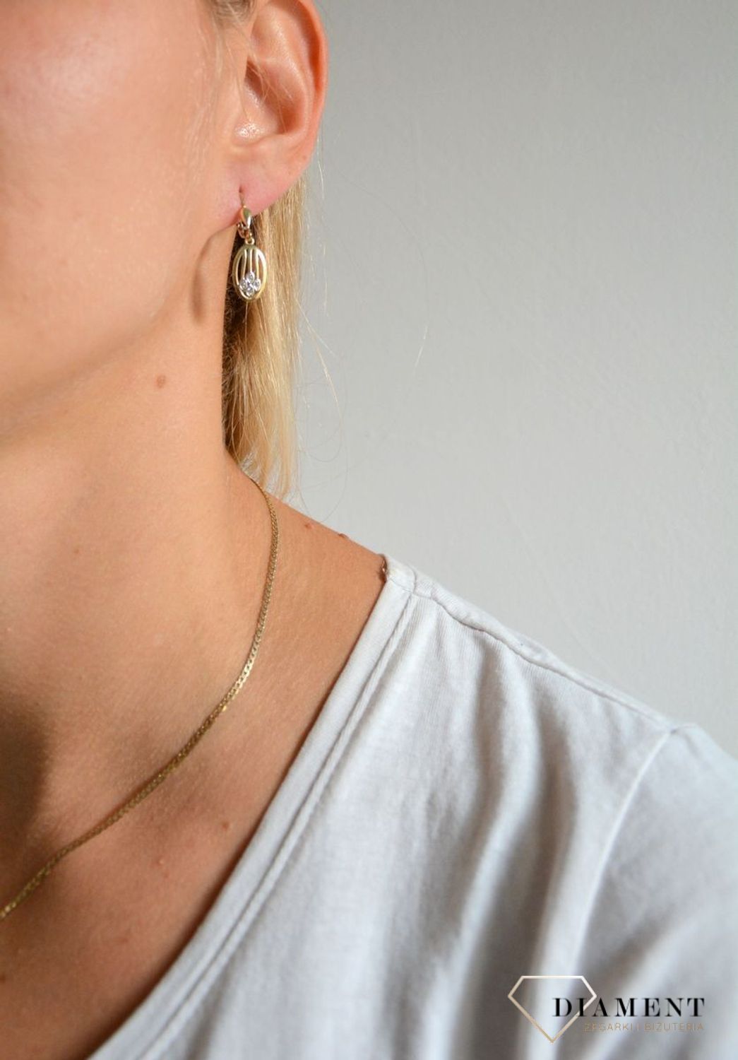 Złote kolczyki 333 owalne z cyrkonią ZW-X-X09-D00-GB17191d.jpg