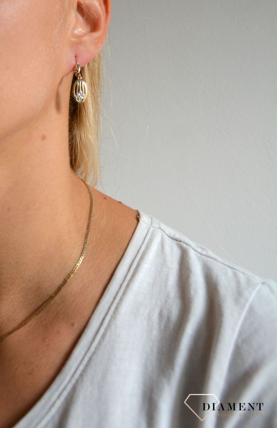 Złote kolczyki 333 owalne z cyrkonią ZW-X-X09-D00-GB17191d.jpg