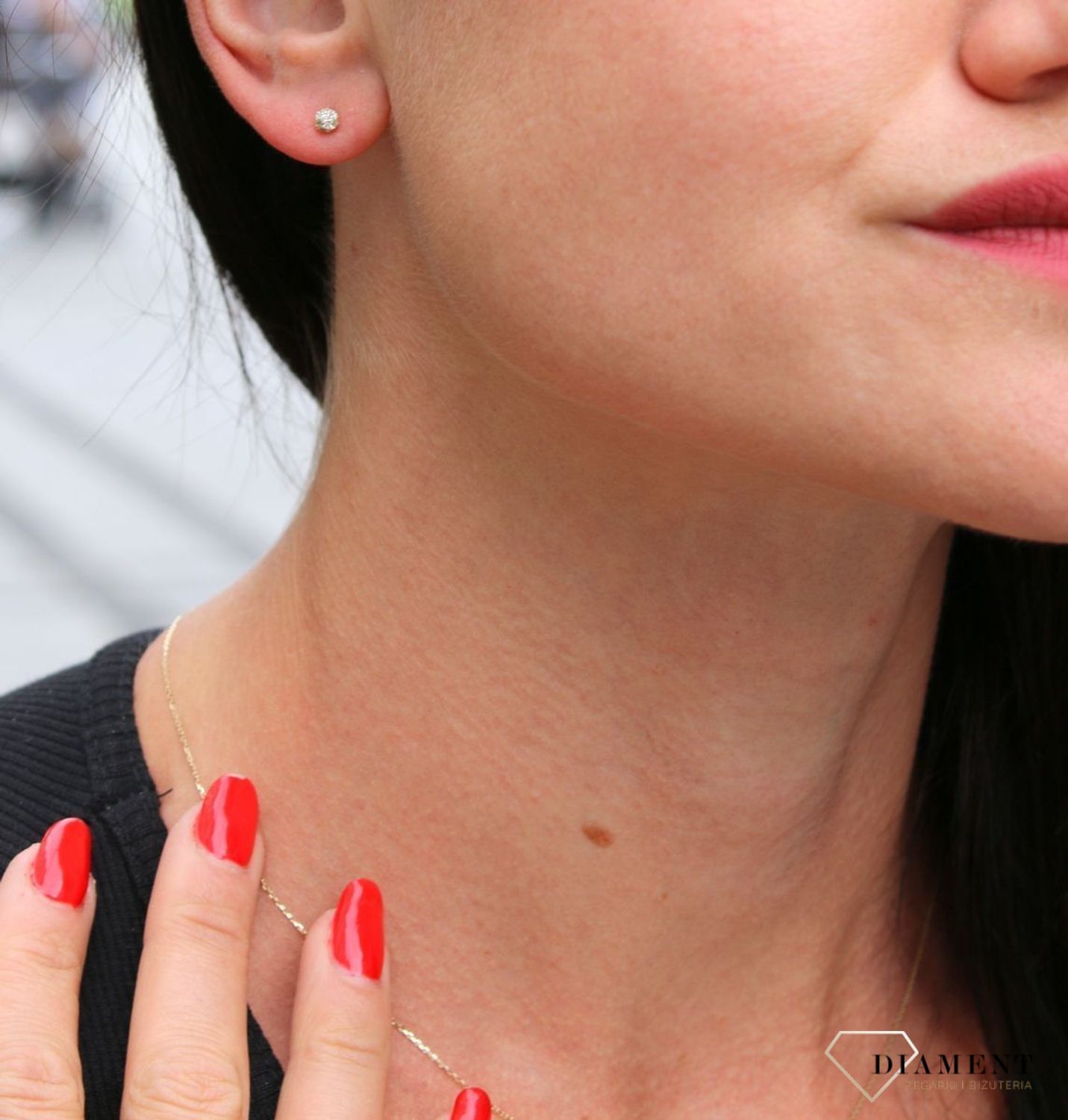 Złote kolczyki 333 przy uchu kuleczki z cyrkonią ZW-X-X09-N00-FB18240.jpg