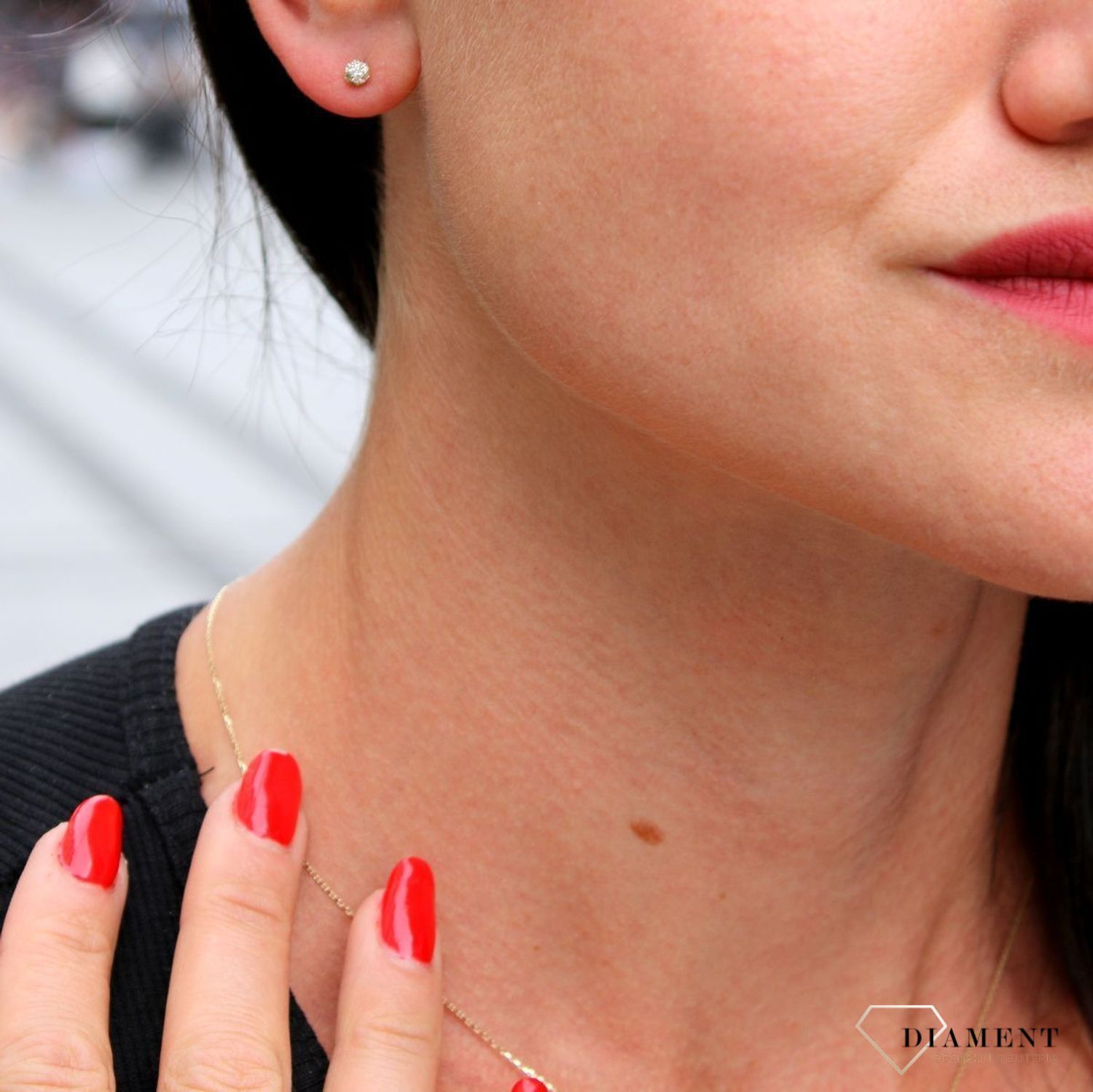 Złote kolczyki 333 przy uchu kuleczki z cyrkonią ZW-X-X09-N00-FB18240.jpg