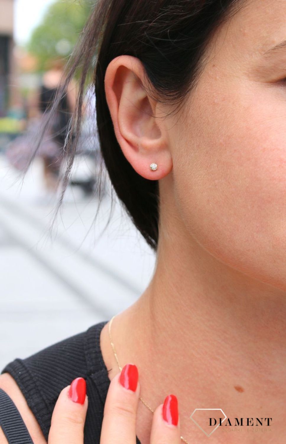 Złote kolczyki 333 przy uchu kuleczki z cyrkonią ZW-X-X09-N00-FB18240.jpg