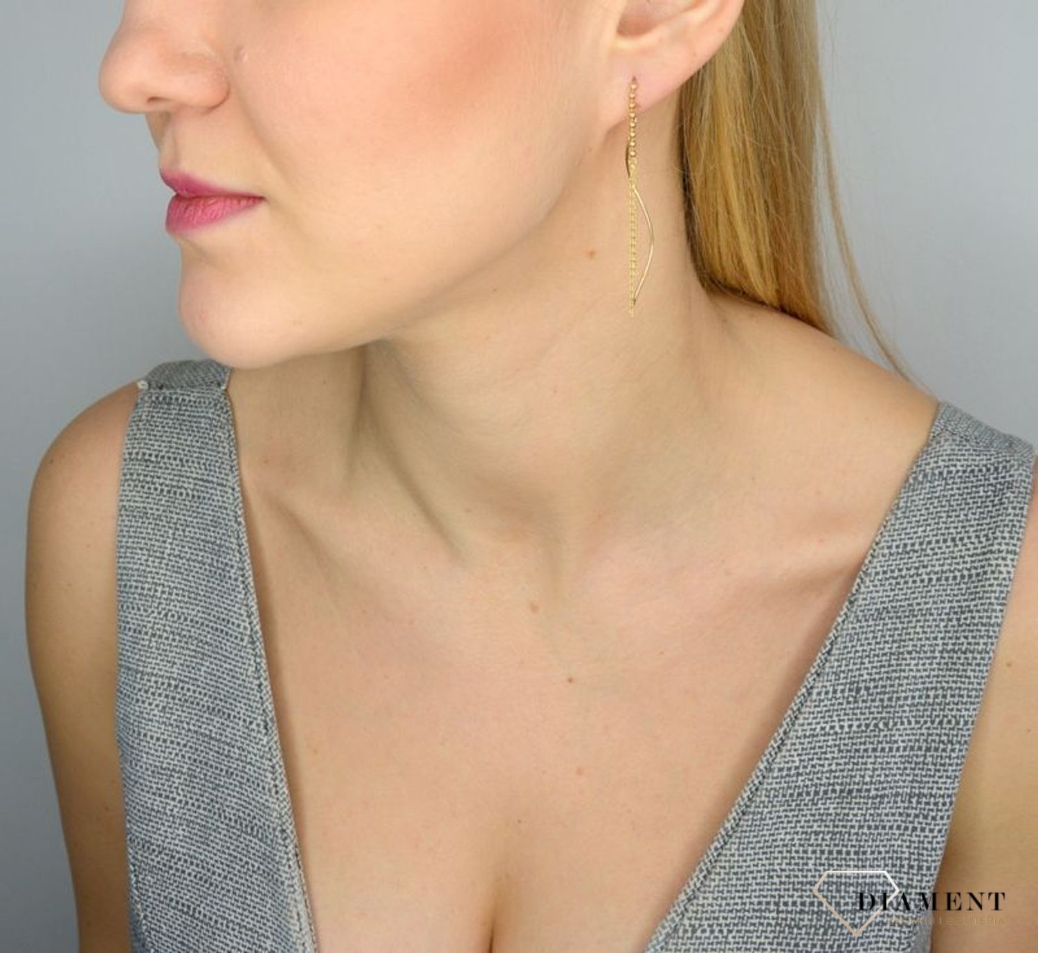 Złote kolczyki 333 wiszący blask ZW-X-X09-N00-HA16177.jpg