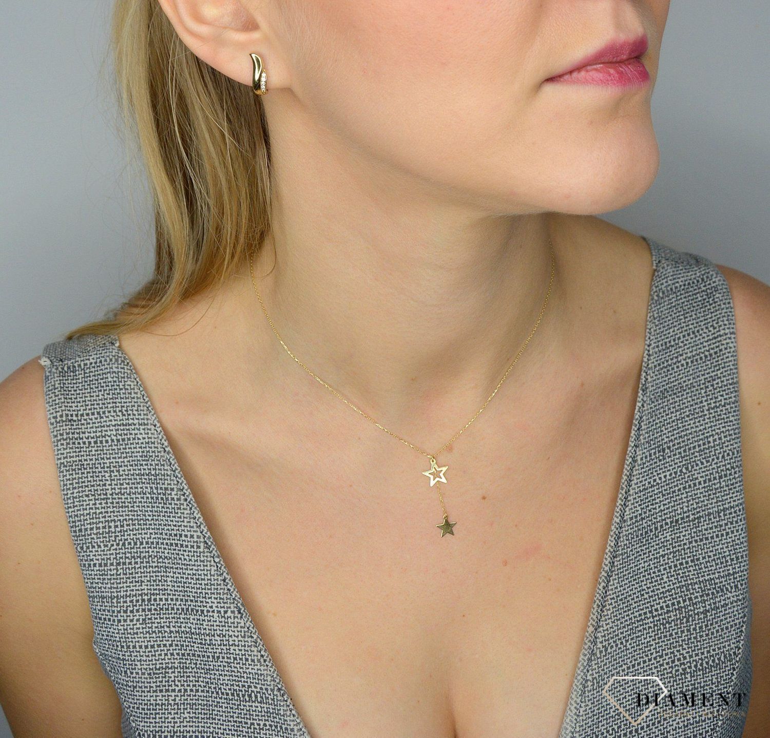 Złote kolczyki 333 delikatność cyrkonii ZW-X-X09-N00-HB15324 💎 Złote kolczyki wykonane z najwyższej jakości złota próby 333.webp