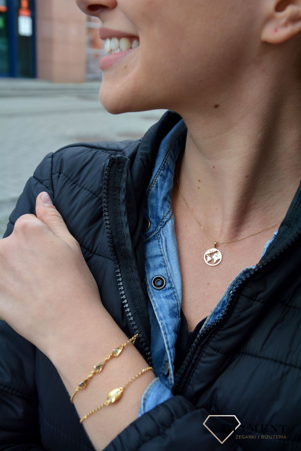 Złota zawieszka celebrytka mapa świata 3000141466342.jpg