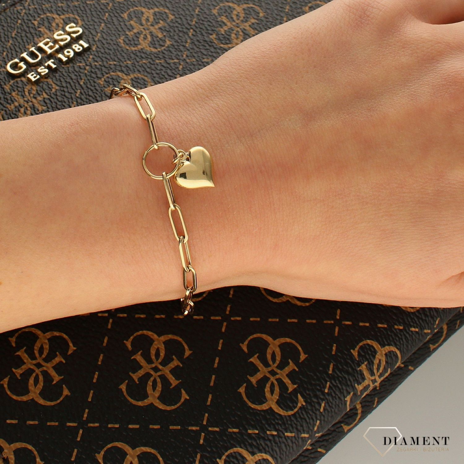 Złota bransoletka 585 'Prosty łańcuszek z wypukłym serduszkiem' ZW-X-X09-N19-DA18192-585. Złota bransoletka 'Prosty łańcuszek z wypukłym serduszkiem' (1).jpg