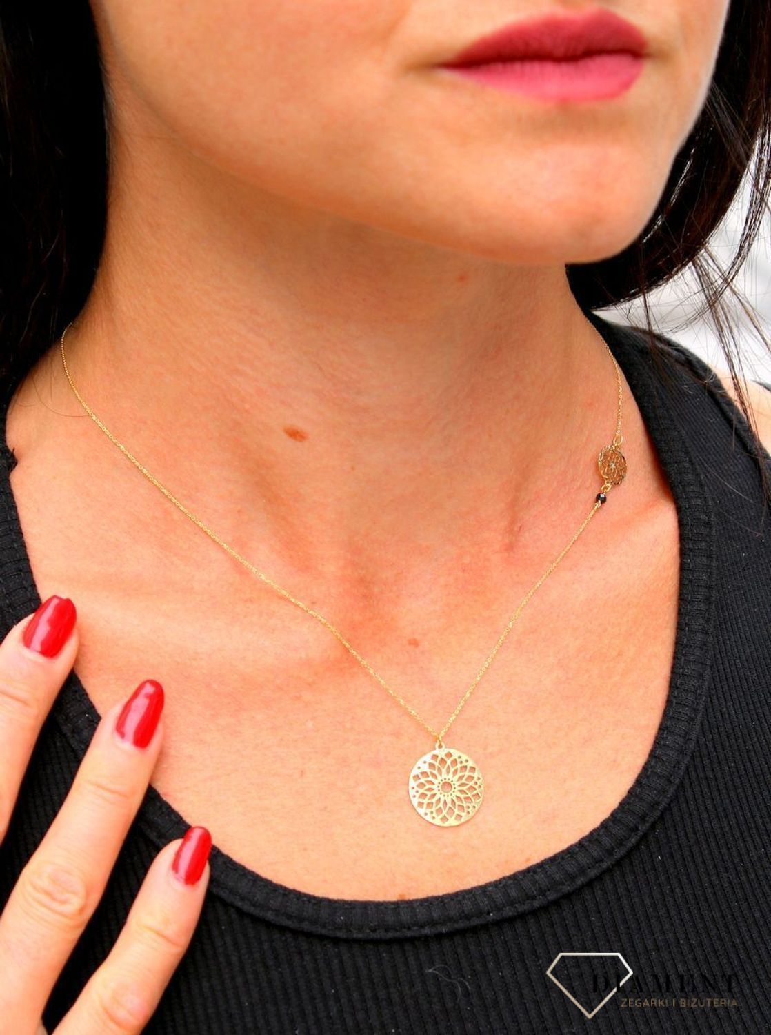 Złoty naszyjnik celebrytka 333 dwa ażurowe zawieszki ZW-X-X09-N45-CC18225.jpg