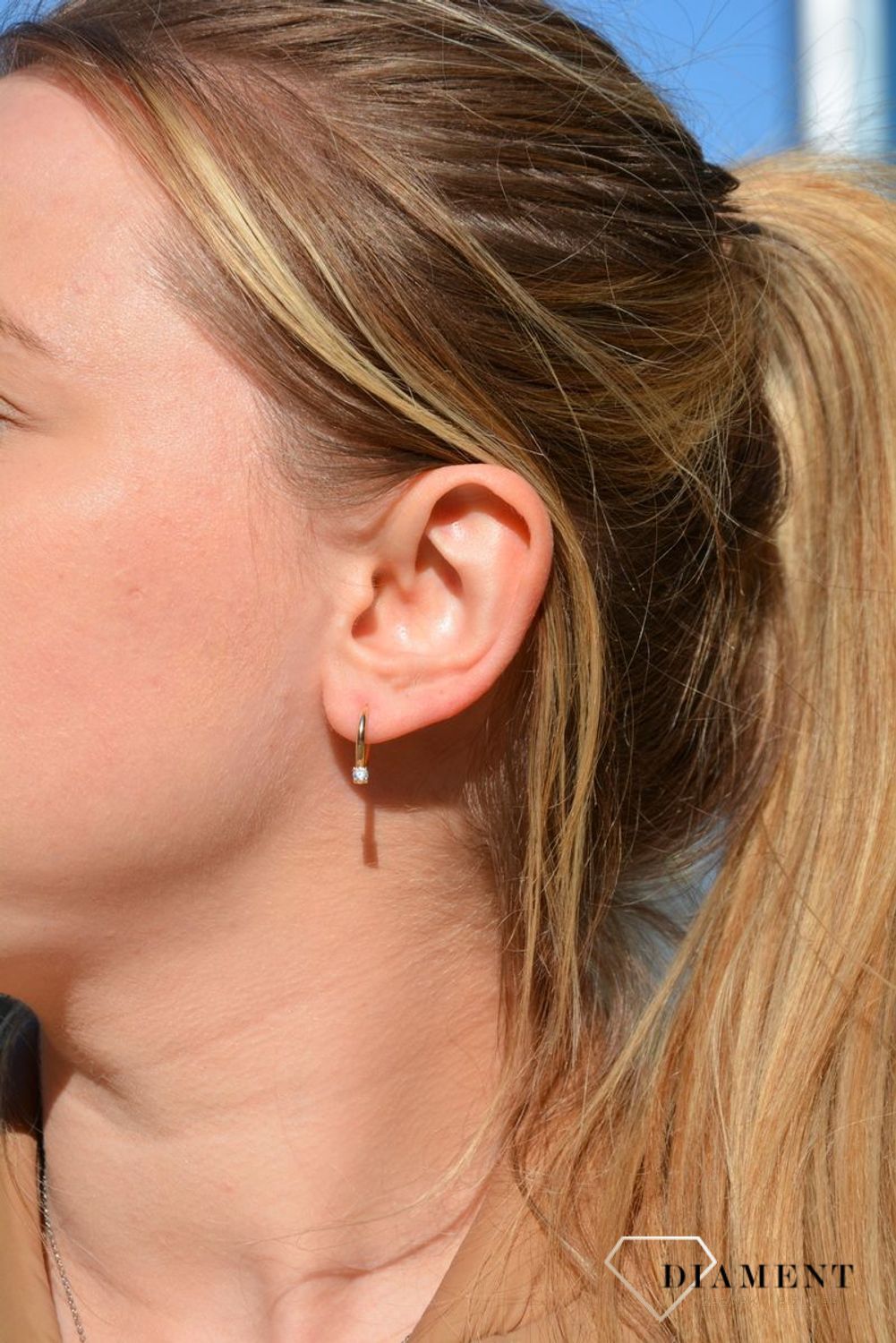 Złote kolczyki kółka z cyrkonią ZW-Z-Z08-N00-HB17628.jpg