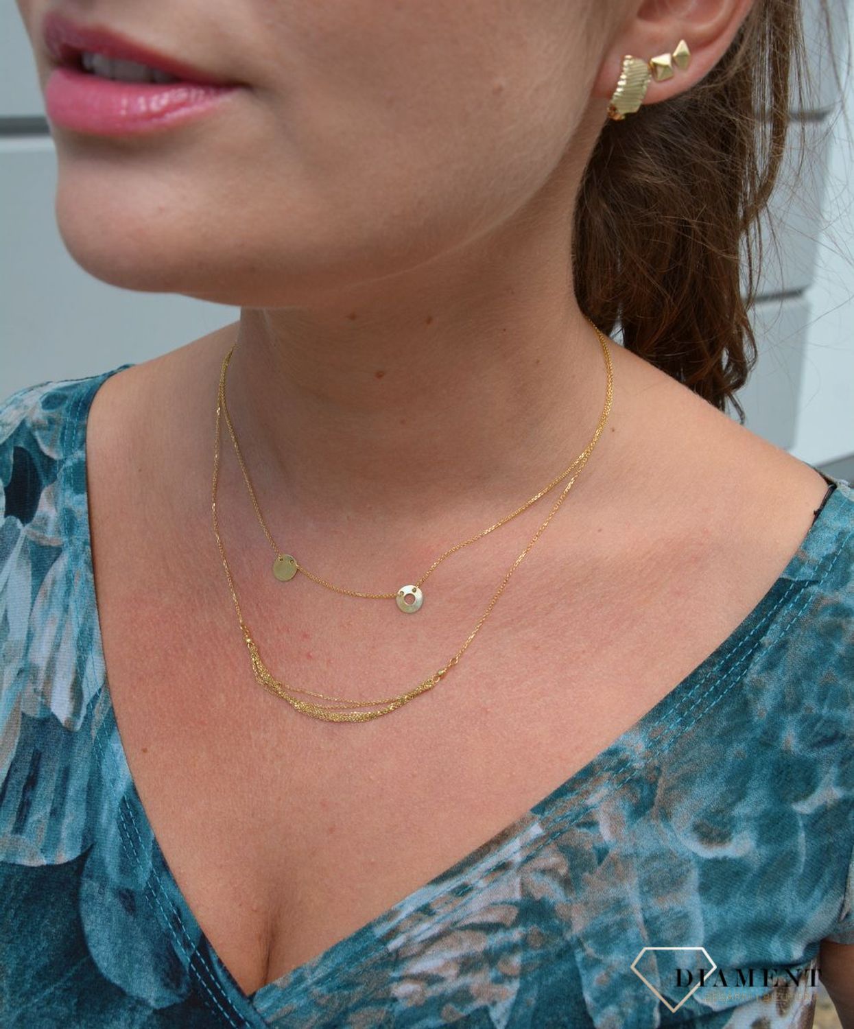 Złoty naszyjnik celebrytka.jpg