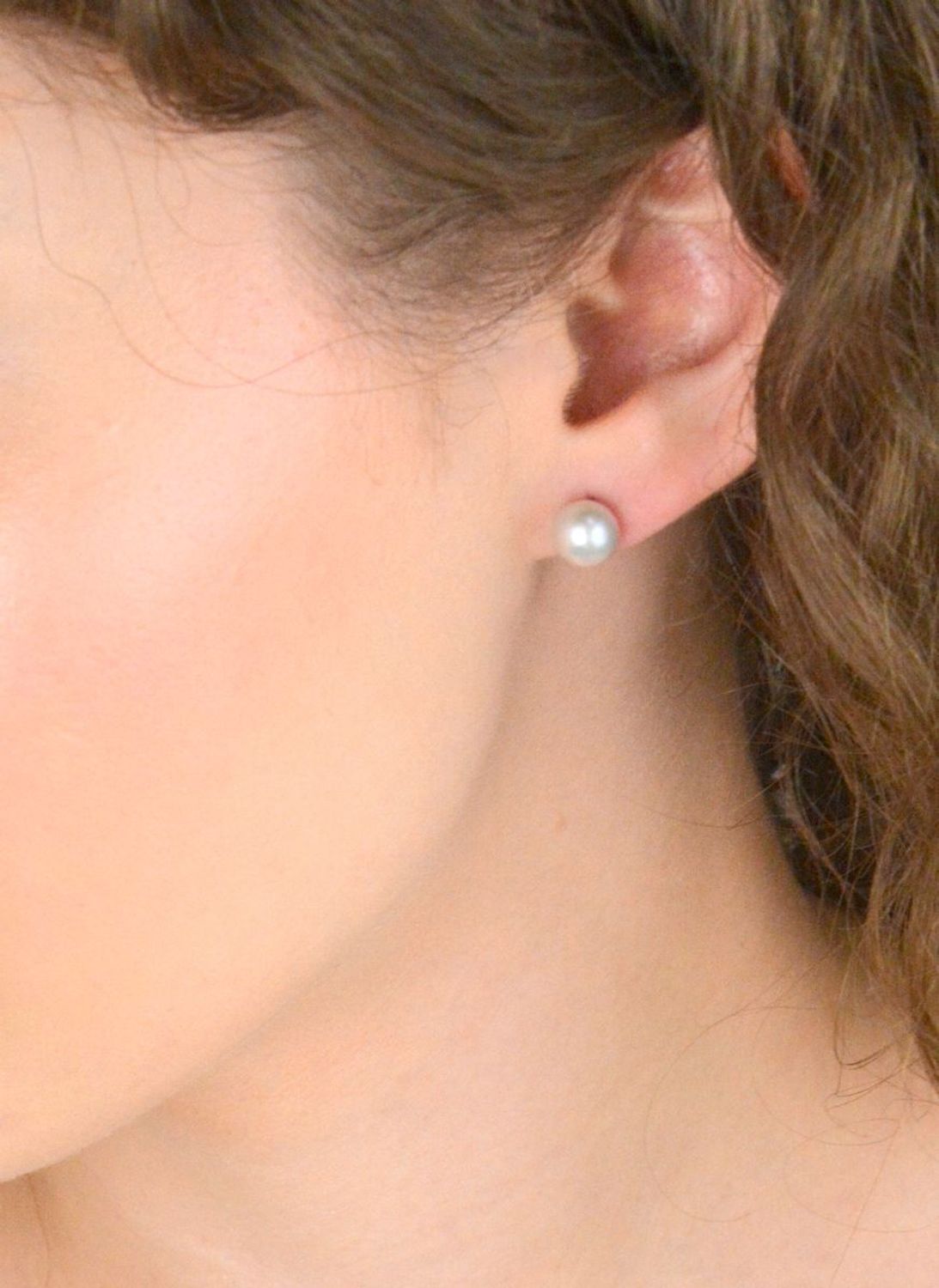 Srebrne kolczyki z perłą hodowlaną 8 mm – szary kolor, zapięcie sztyft, srebro 925.jpg