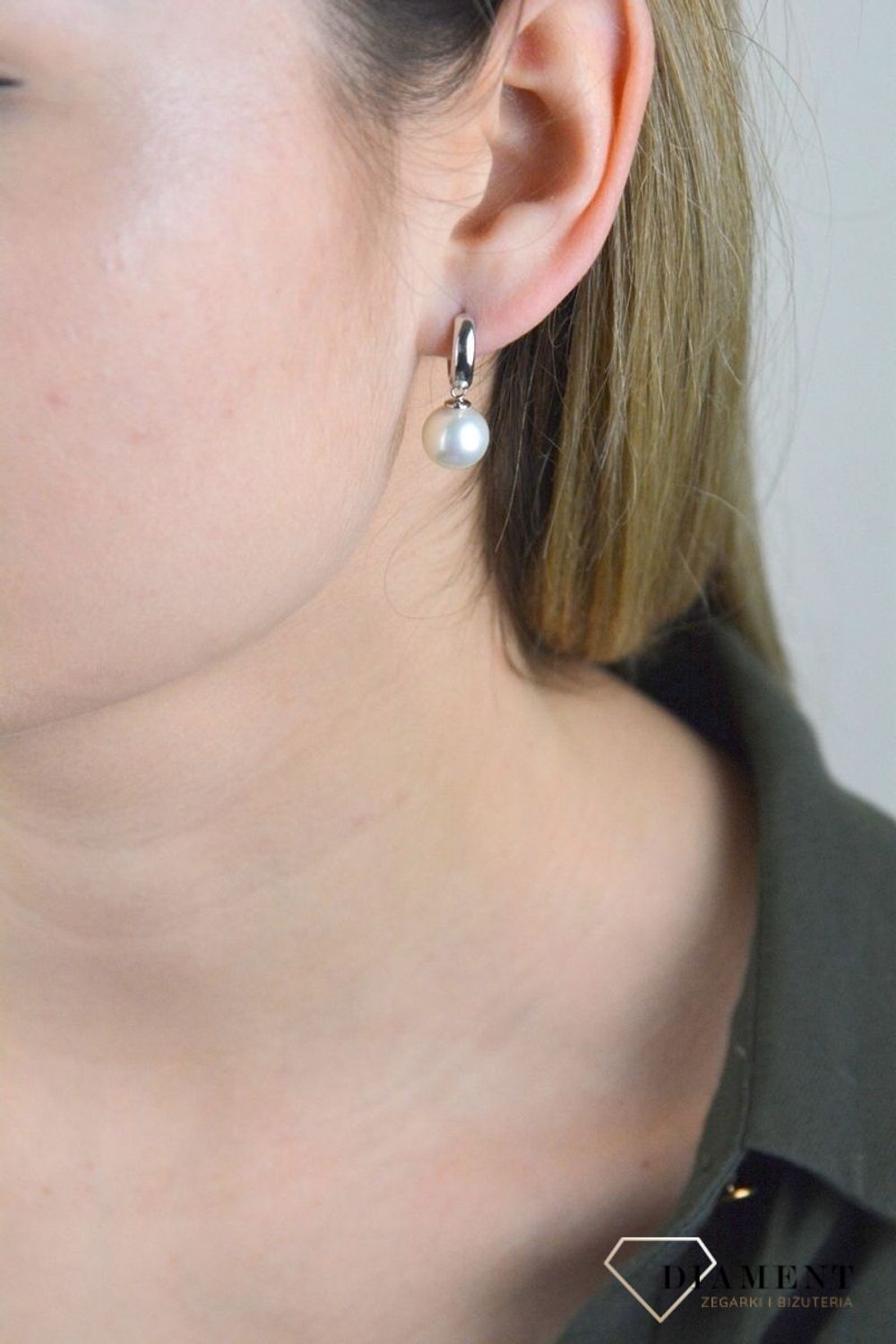 Kolczyki srebrne perły wiszące.jpg