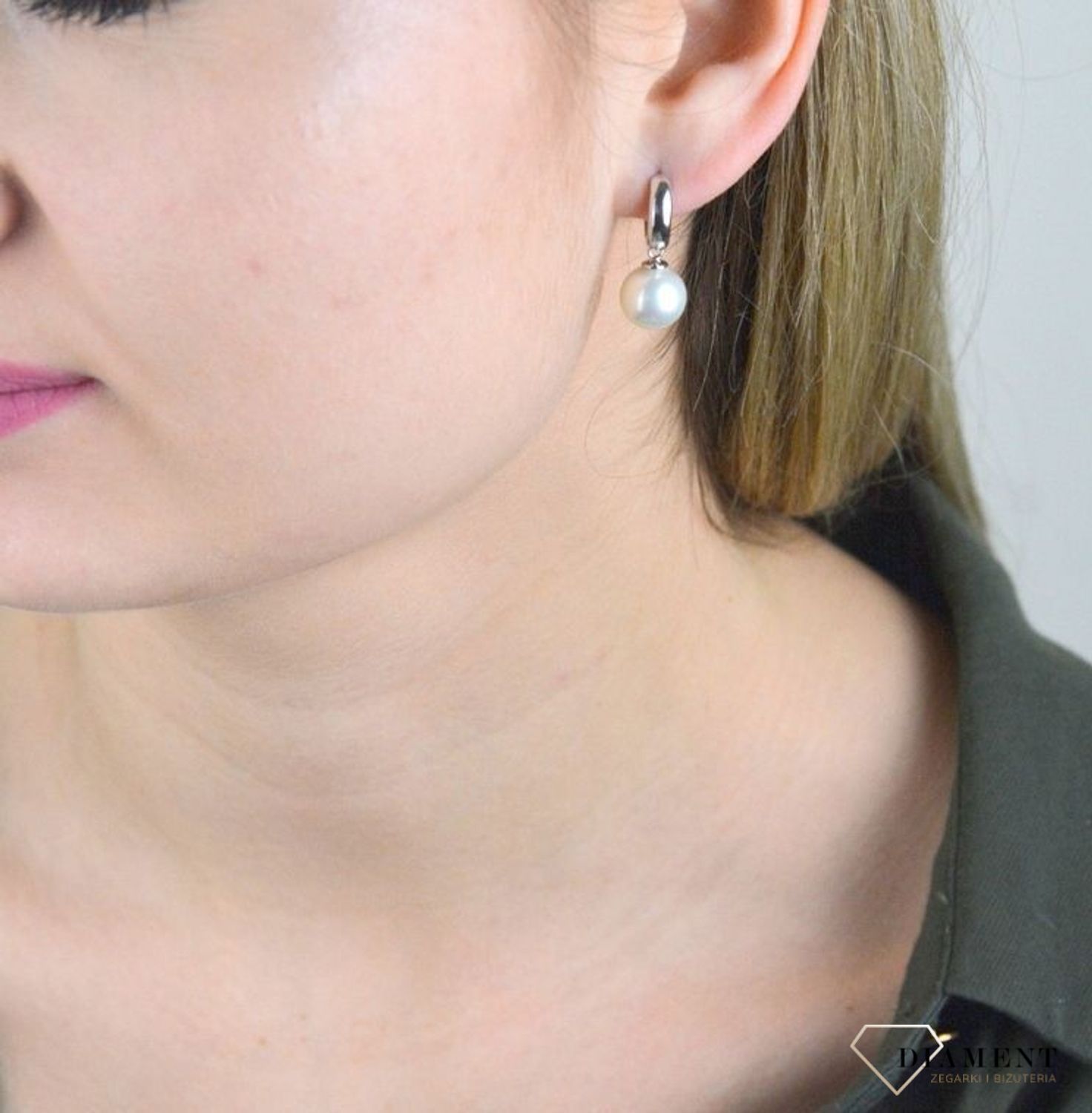 Kolczyki srebrne perły wiszące.jpg