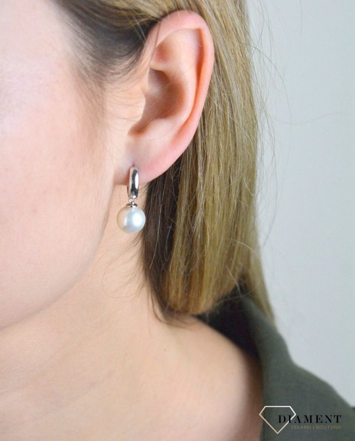 Kolczyki srebrne perły wiszące.jpg